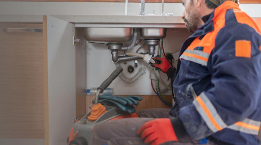 Professional slab leak plumber services in Fredericktown, OH